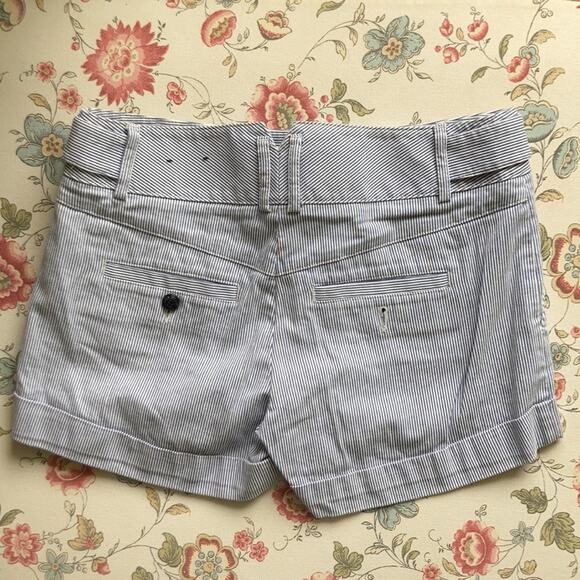 Express Blue & White Striped Cuffed Shorts, Size 0 - Picture 2 of 5
